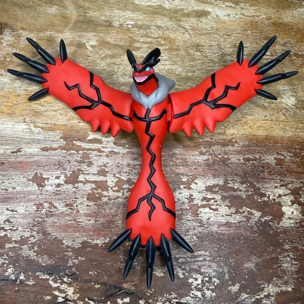 Tomy Pokemon ML-13 MonColle Yveltal Figure Collectible Toy